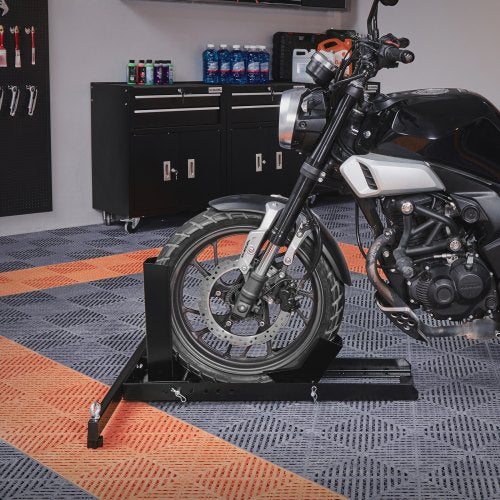 VEVOR Motorrad Vorderrad Unterlegkeil Motorrad Ständer 381–558,8 mm Einstellbar, Motorrad-Unterlegkeilständer Tragfähigkeit 816,5 kg, Geeignet für 76,2–203,2 mm Reifenbreite Vorne Paddock Ständer